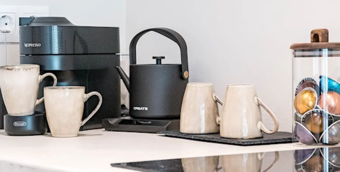 Venta de apartamento en planta media en Nueva Andalucía 13