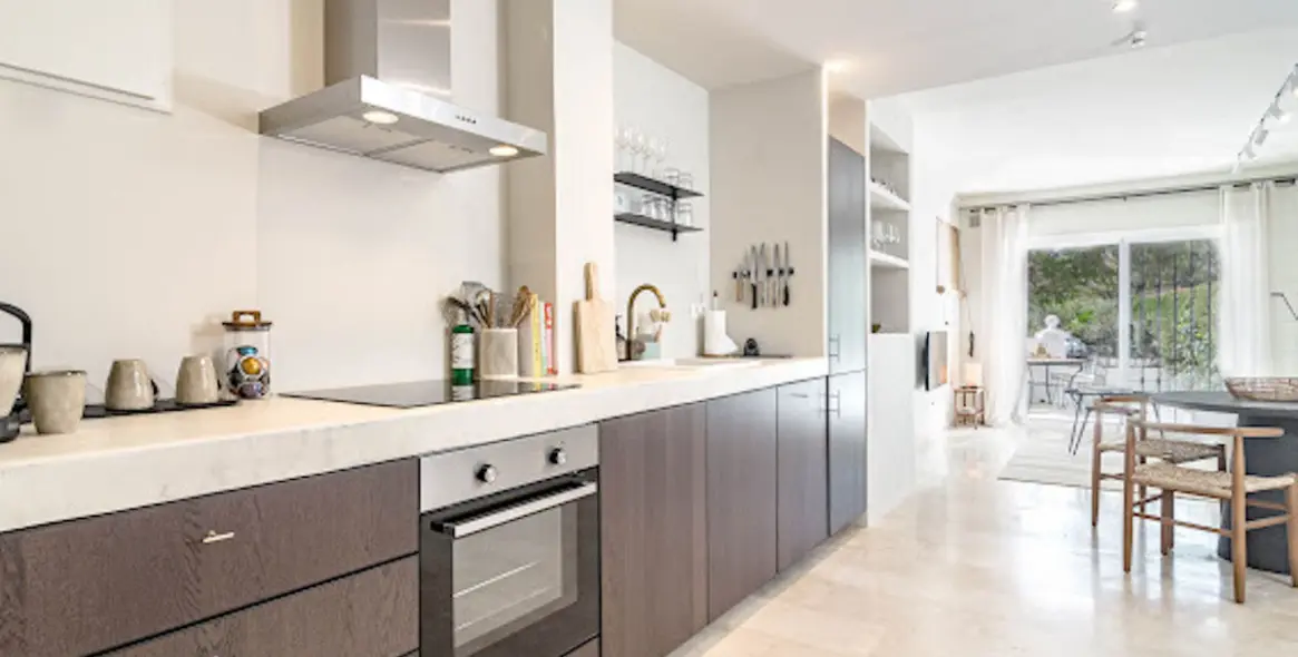 Sale of ground floor apartment in Nueva Andalucía 1