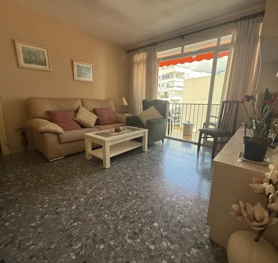 Sale of middle floor apartment in Marbella