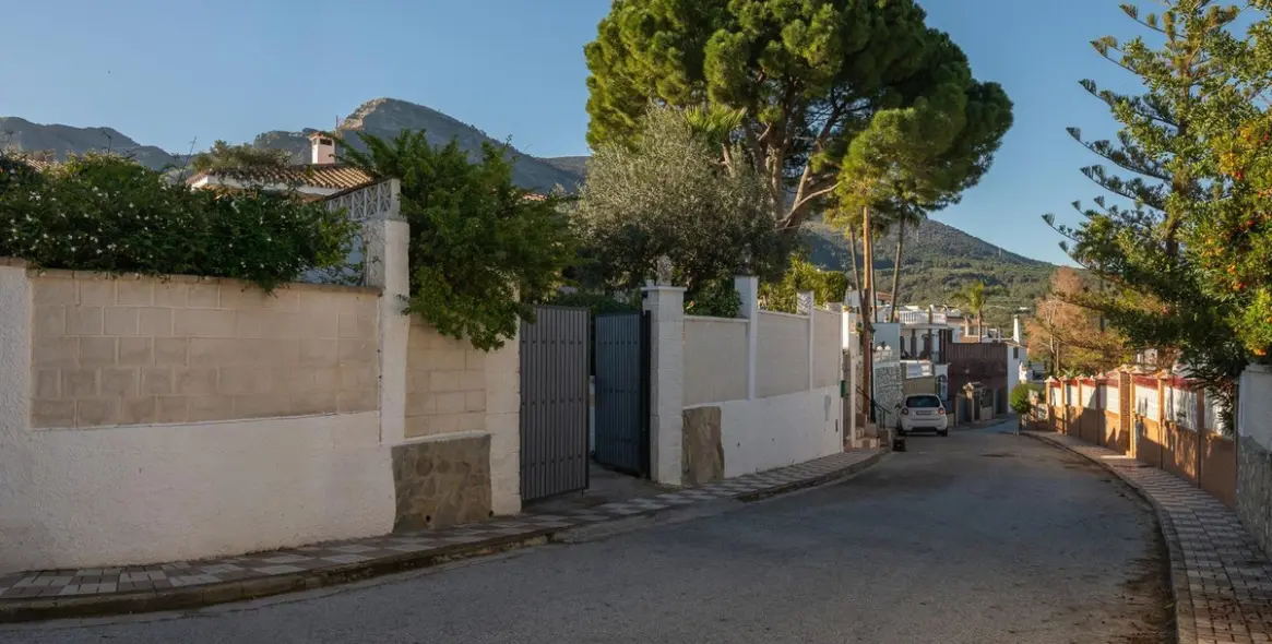 Sale of detached villa in Alhaurín el Grande 15