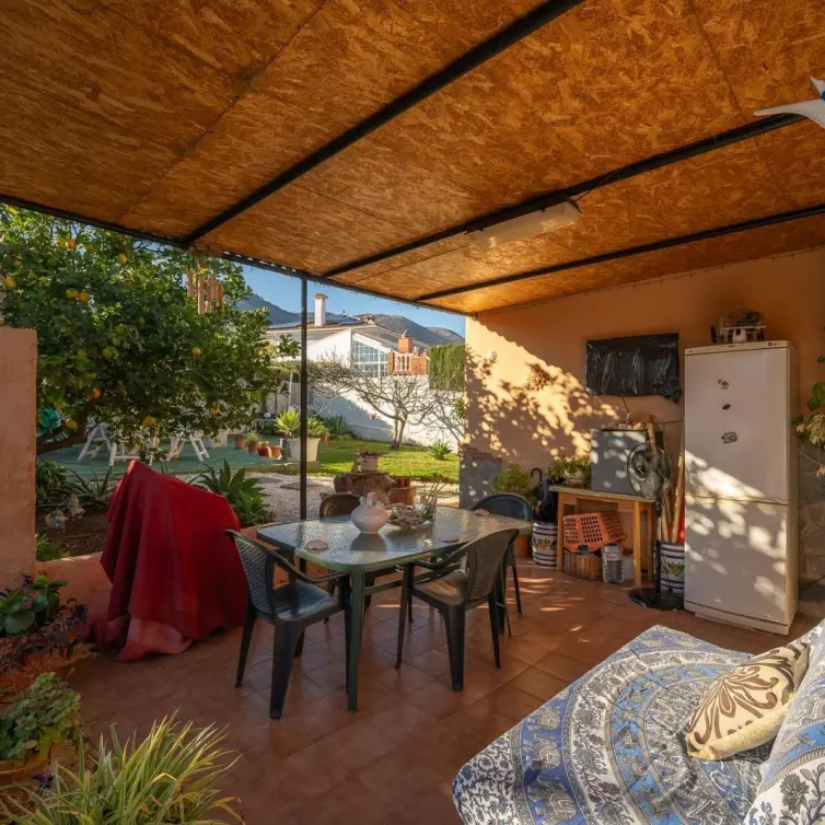 Venta de villa independiente en Alhaurín el Grande