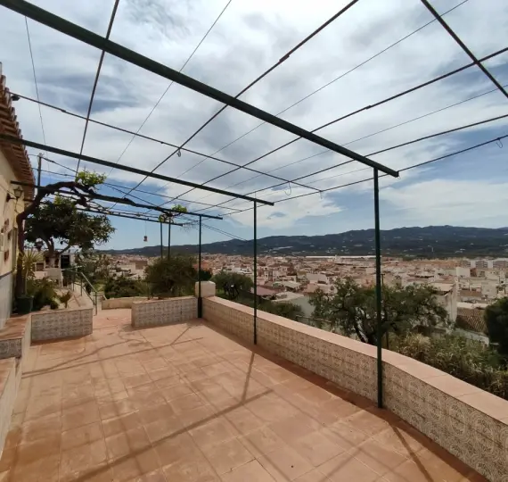 Sale of detached villa in Vélez-Málaga