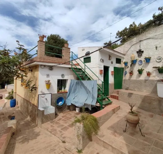 Sale of detached villa in Vélez-Málaga