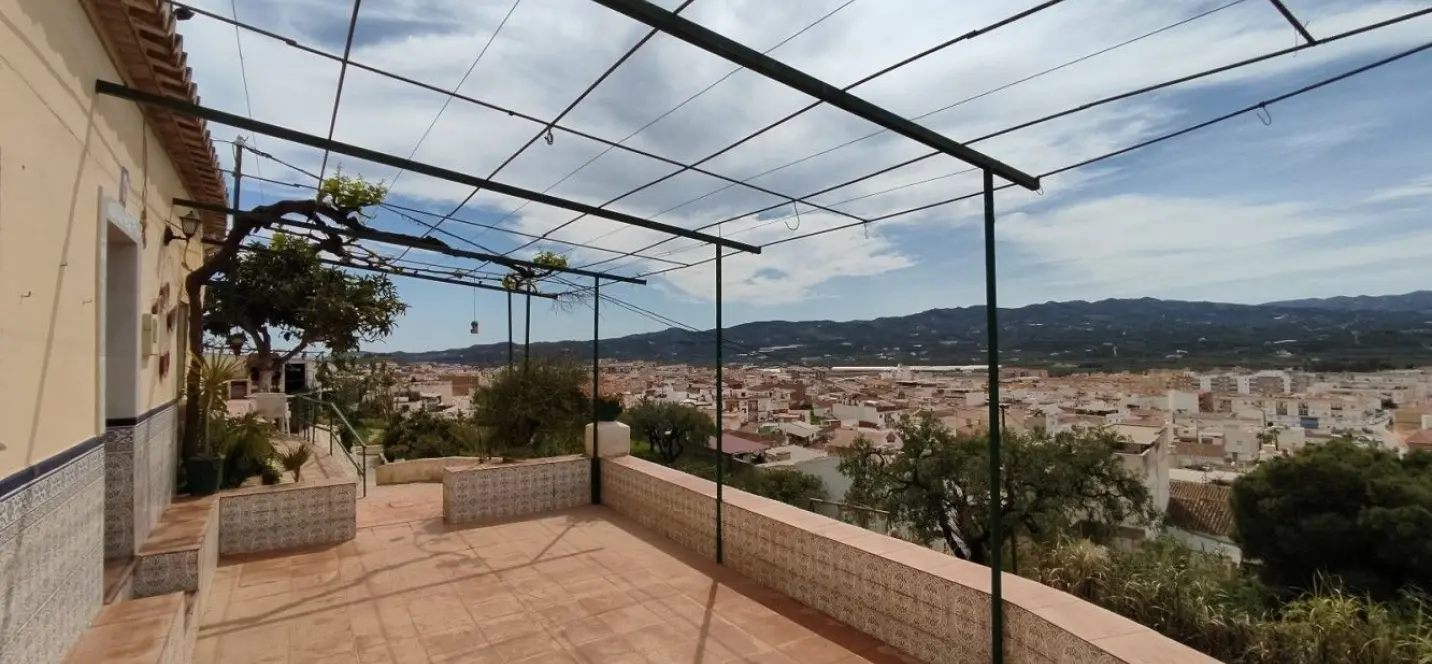 Venta de villa independiente en Vélez-Málaga 1