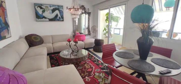 Sale of middle floor apartment in Marbella 2