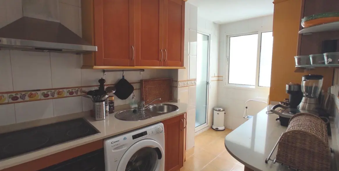 Sale of middle floor apartment in Marbella 13