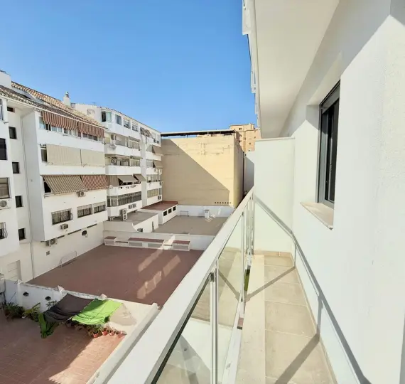 Продажа апартаментов на среднем этаже в Fuengirola