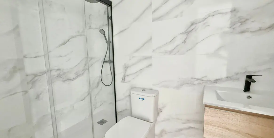 Продажа апартаментов на среднем этаже в Fuengirola 18