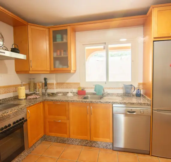 Sale of middle floor apartment in La Mairena