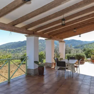 Sale of detached villa in Guaro