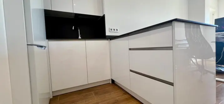 Sale of middle floor apartment in Málaga Centro 3
