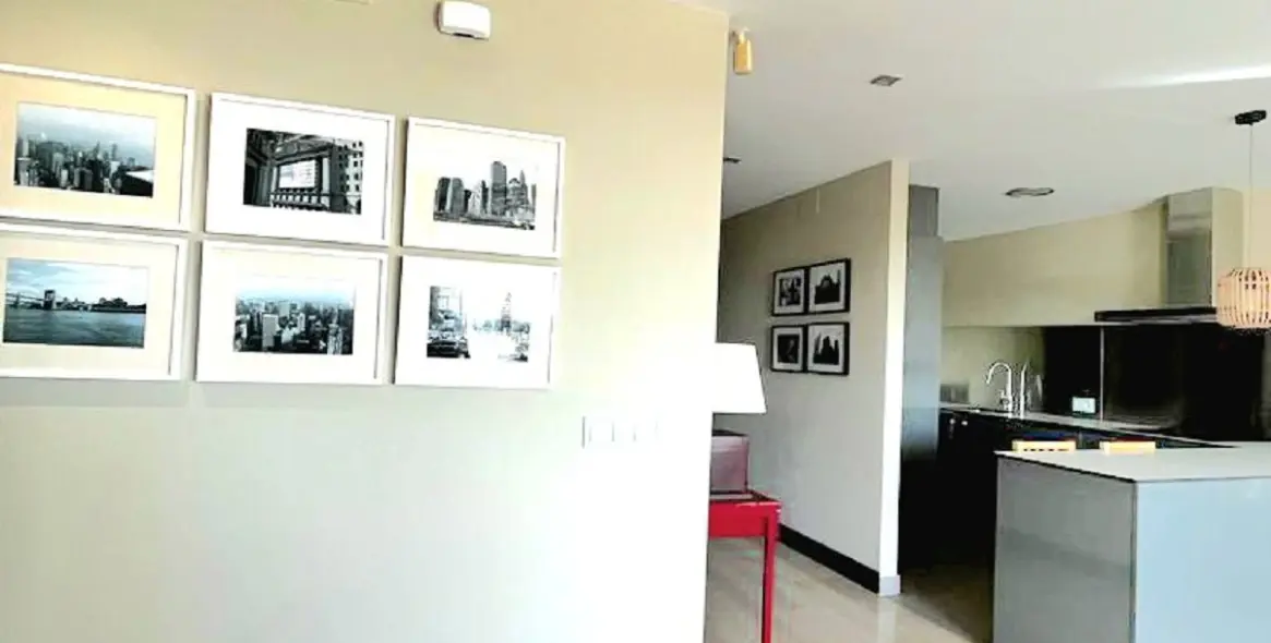 Sale of middle floor apartment in Benahavís 8