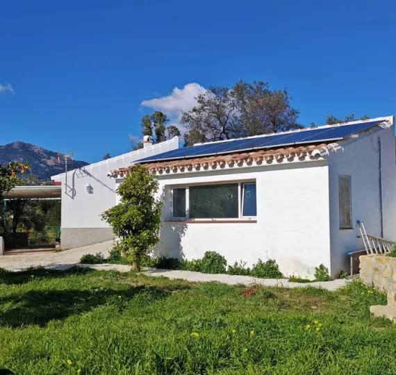 Sale of finca - cortijo in Casarabonela