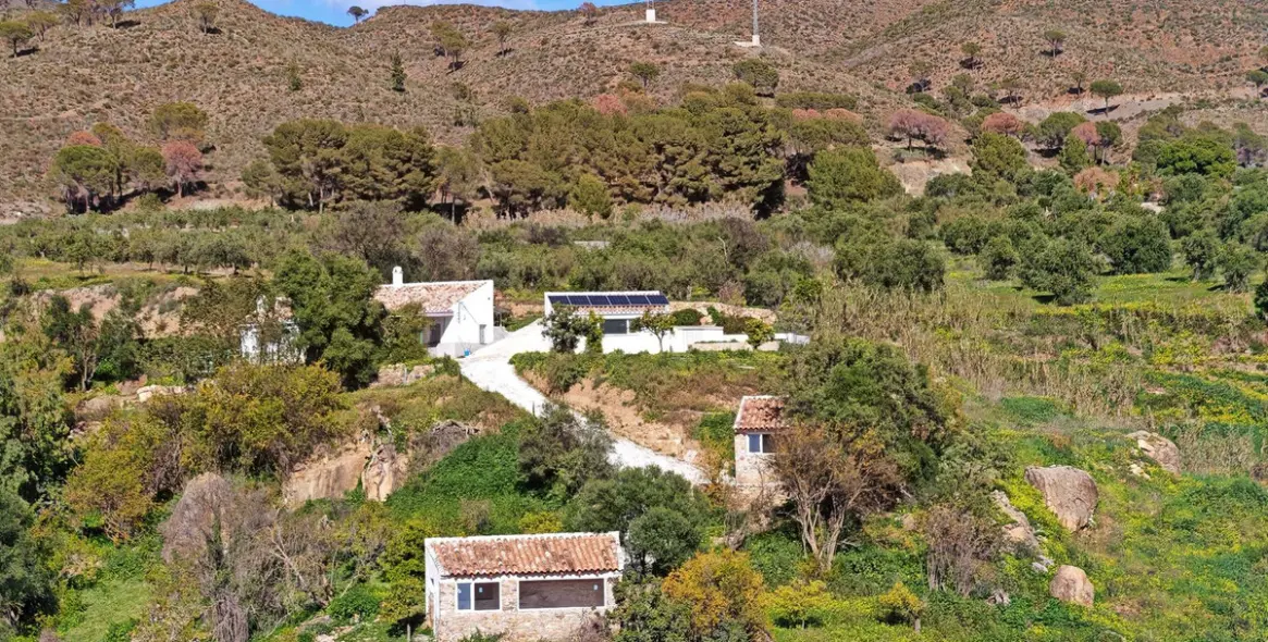 Sale of finca - cortijo in Casarabonela 16