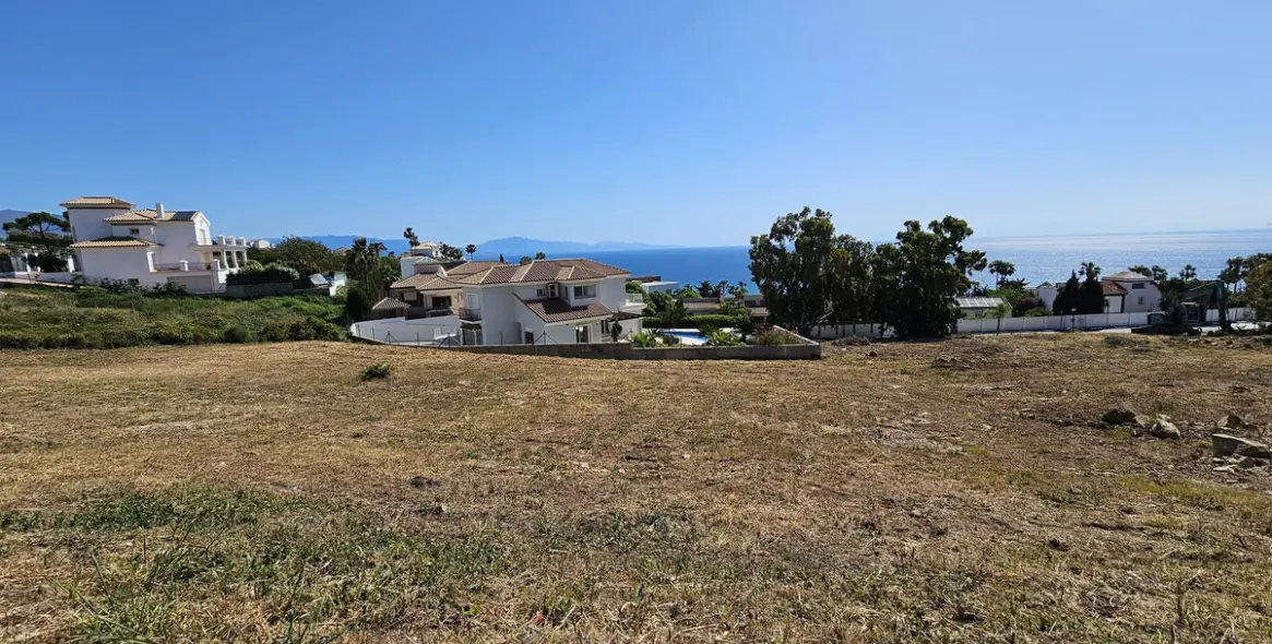 Продажа  жилого участка в Punta Chullera 3