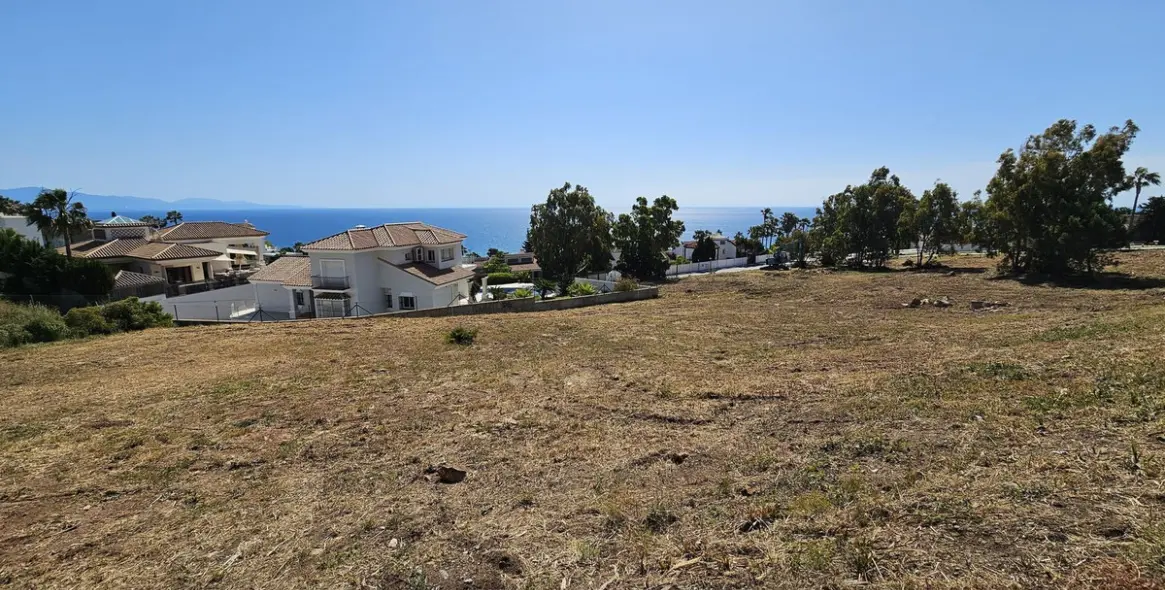 Продажа  жилого участка в Punta Chullera 5