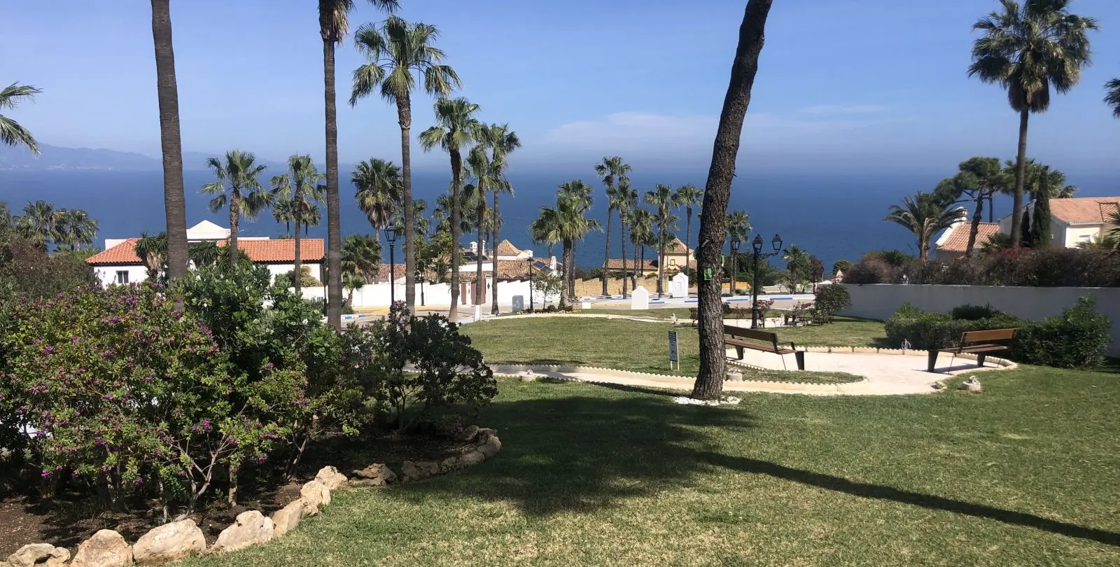 Sale of residential plot in Punta Chullera 1