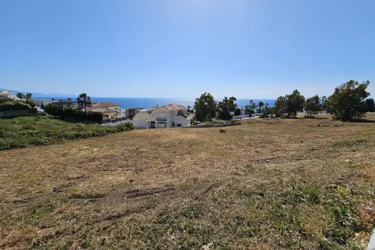 Image 6 thumb