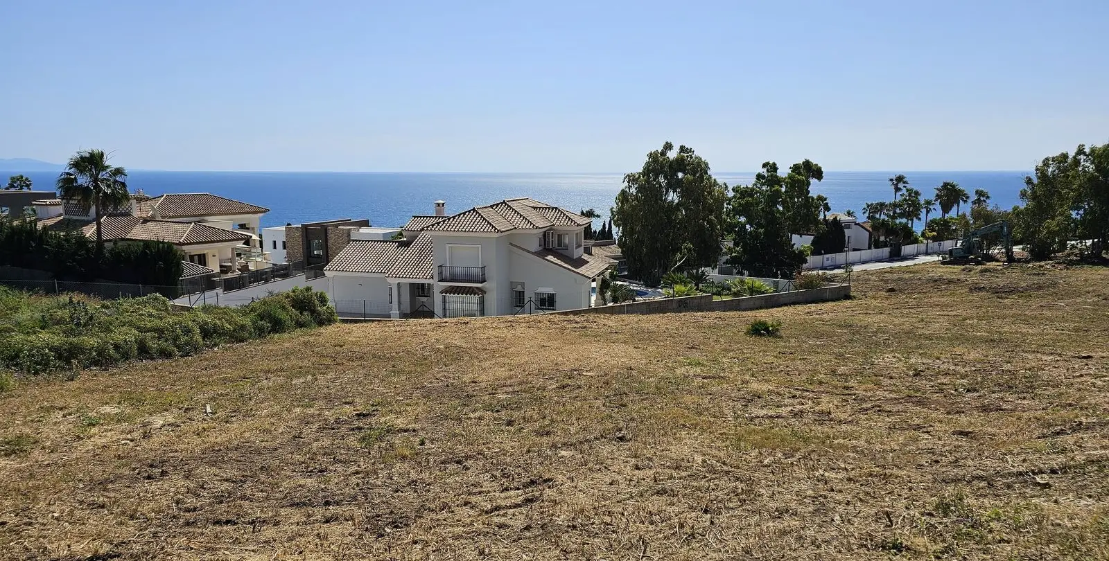Sale of residential plot in Punta Chullera 8