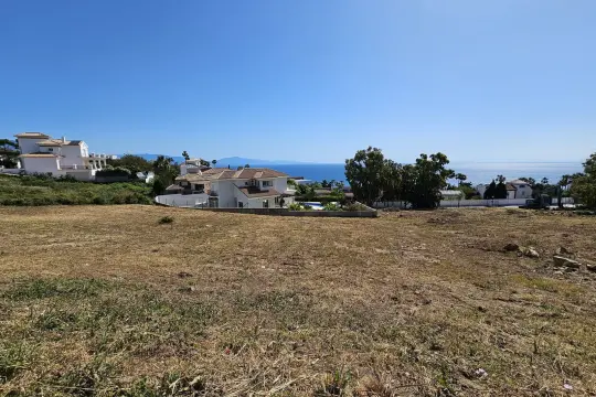 Image 9 thumb