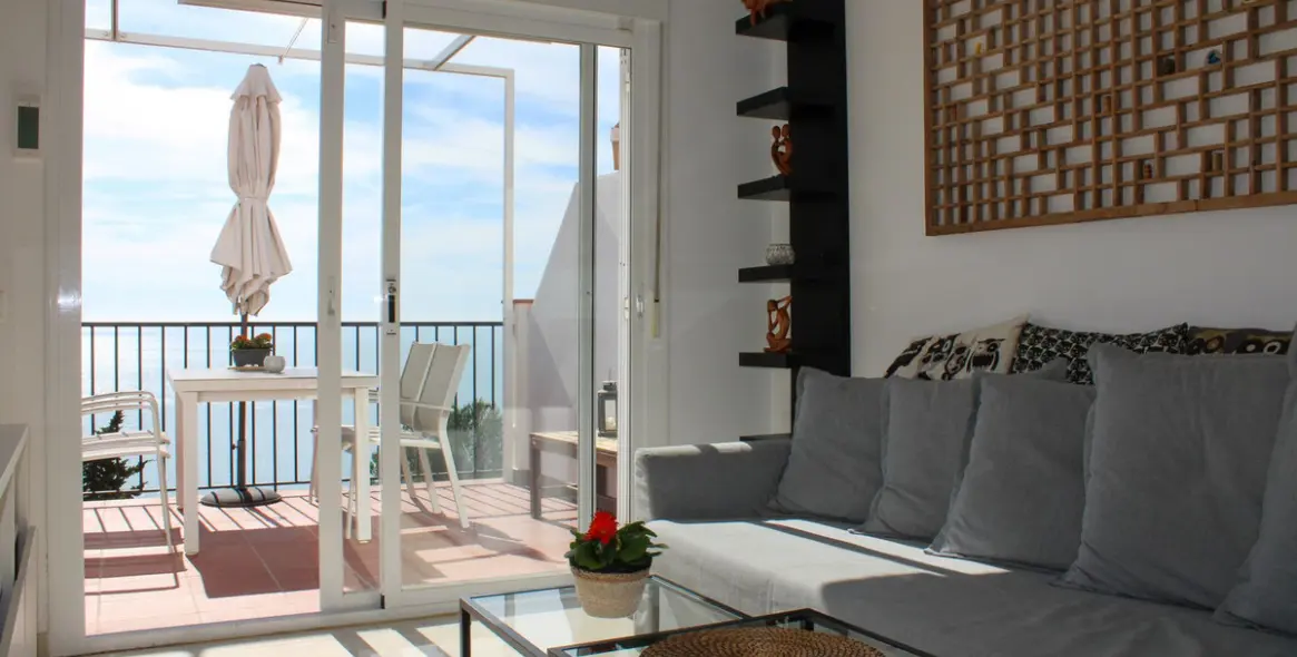 Sale of semi-detached house in Nerja 11