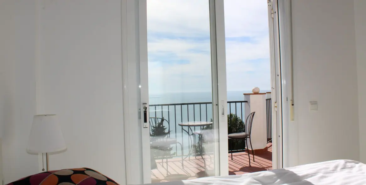Sale of semi-detached house in Nerja 20