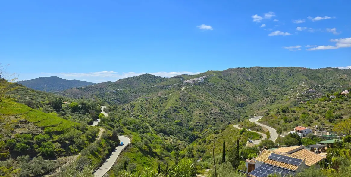 Sale of detached villa in Cómpeta 4
