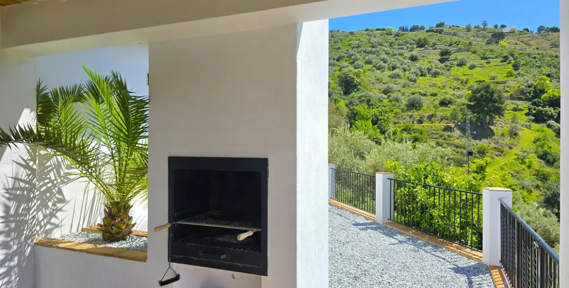 Sale of detached villa in Cómpeta 7