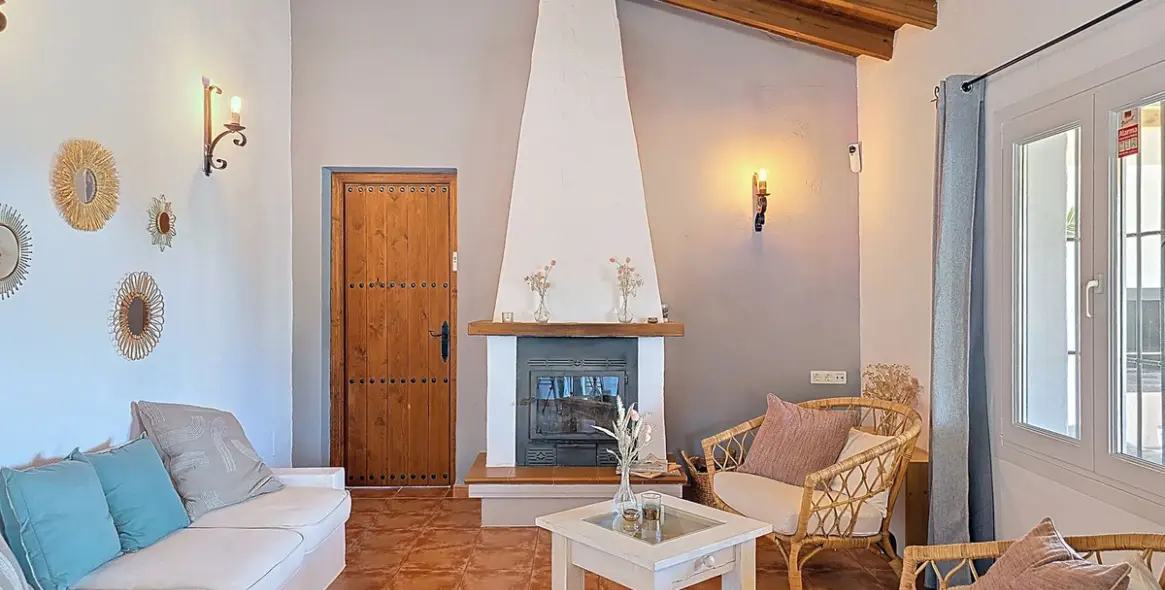 Sale of detached villa in Cómpeta 12