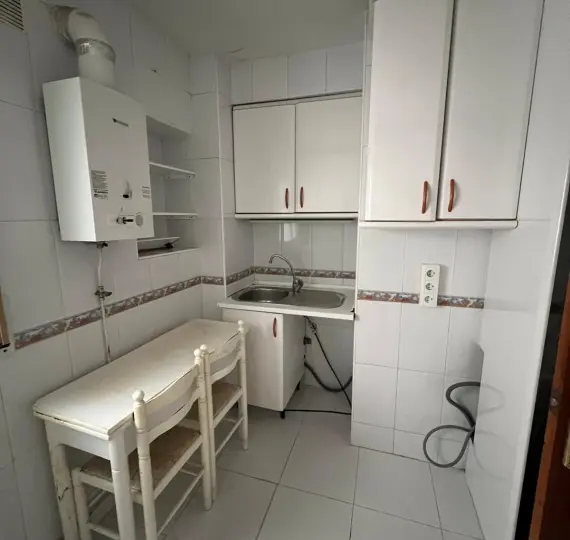 Sale of middle floor apartment in Málaga Centro