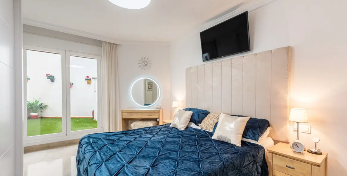 Venta de apartamento en planta media en Benahavís 5