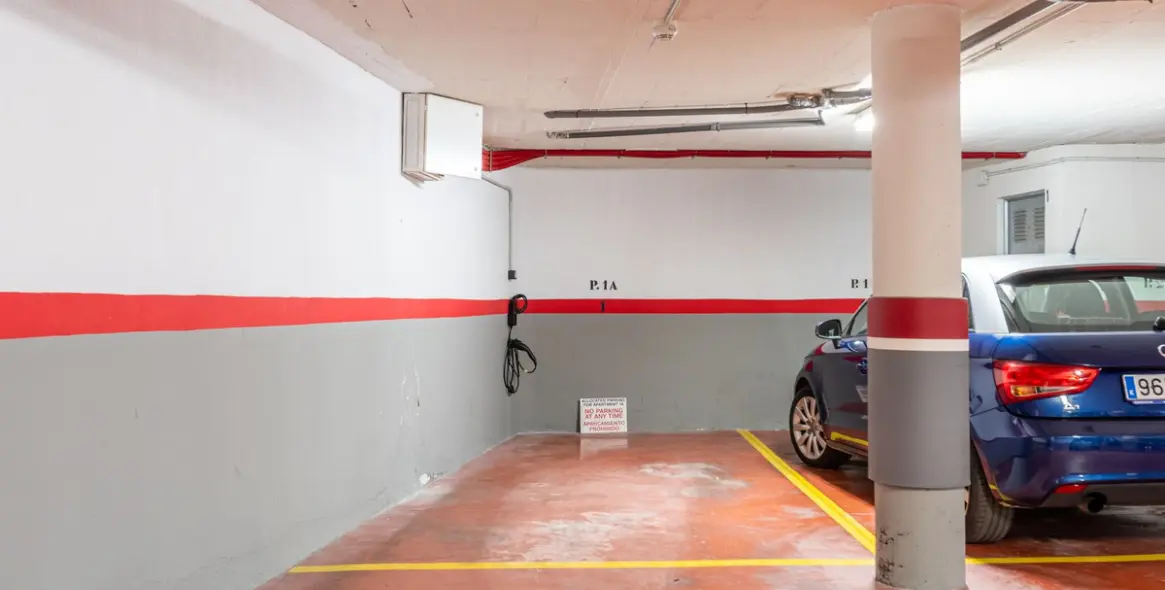 Sale of middle floor apartment in Benahavís 22