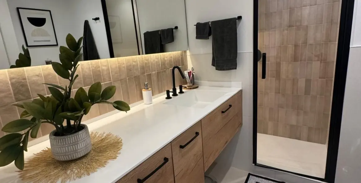 Sale of middle floor apartment in Marbella 11