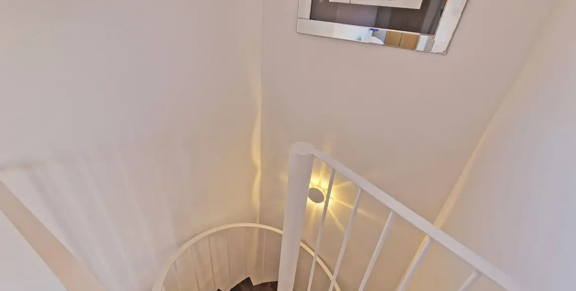 Sale of penthouse in Riviera del Sol 32