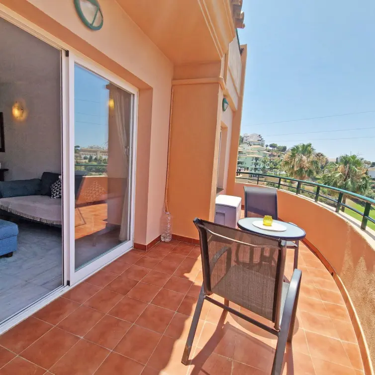 Sale of penthouse in Riviera del Sol
