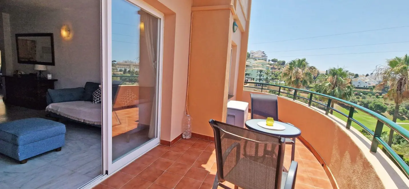 Sale of penthouse in Riviera del Sol 3