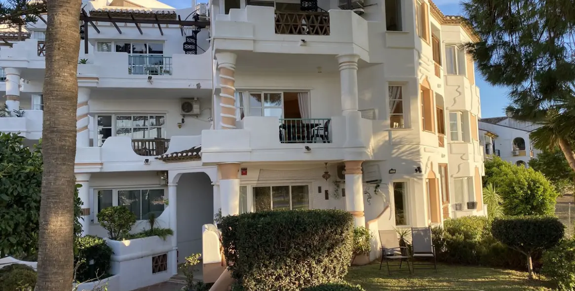 Продажа апартаментов на среднем этаже в Mijas 1