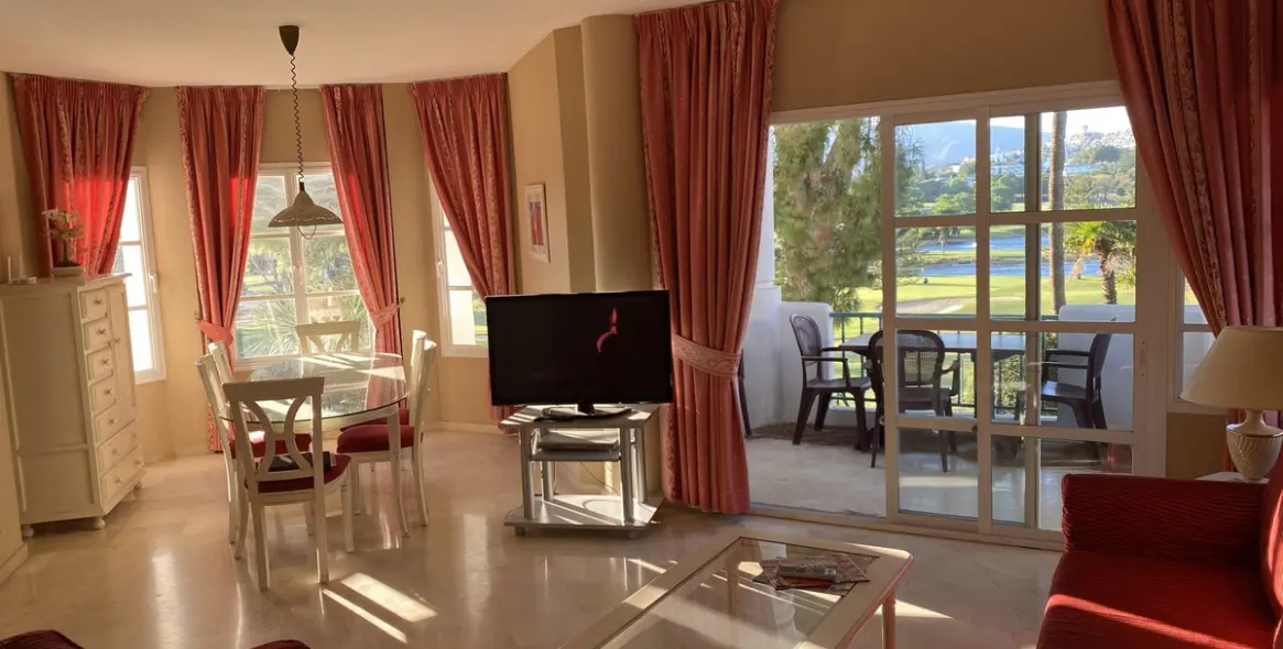 Продажа апартаментов на среднем этаже в Mijas 5