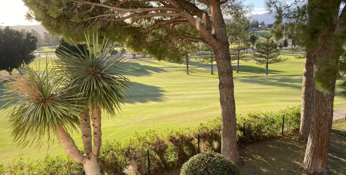 Продажа апартаментов на среднем этаже в Mijas 15