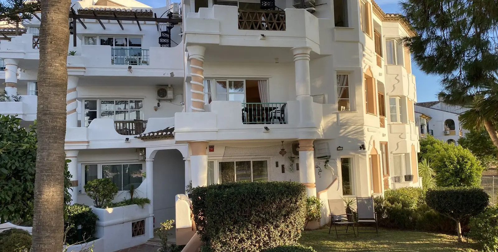 Продажа апартаментов на среднем этаже в Mijas 1
