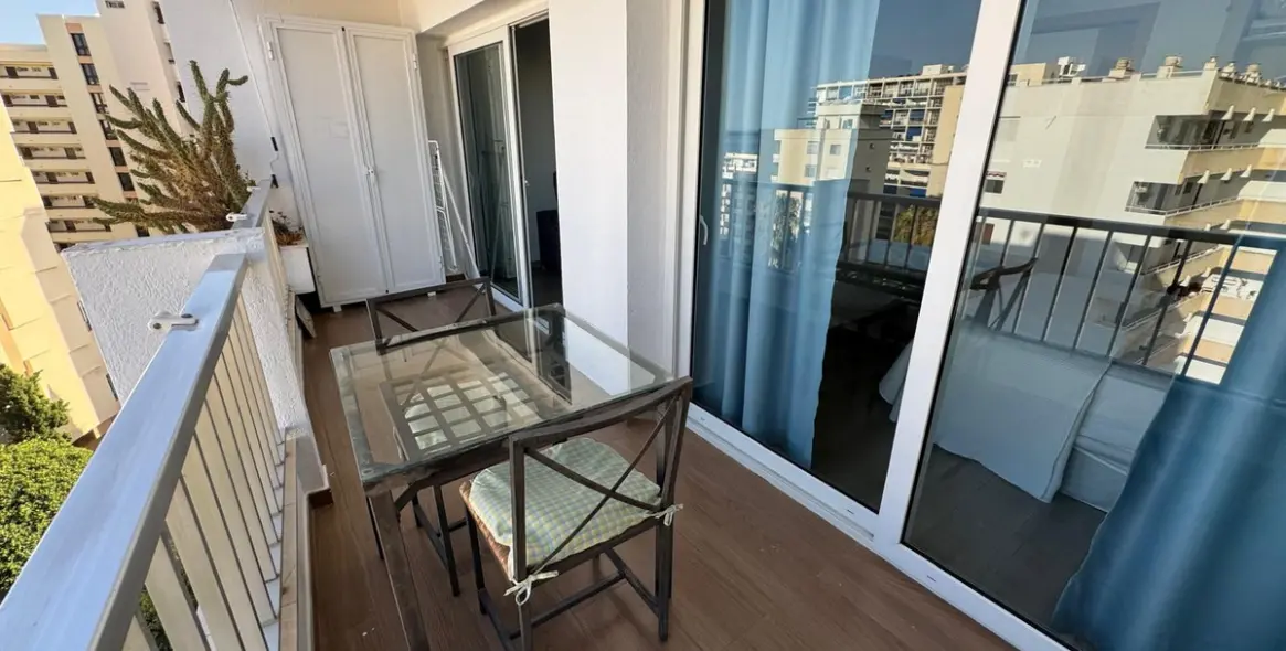 Sale of middle floor apartment in Marbella 17