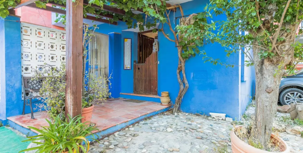 Sale of townhouse in Estepona 3