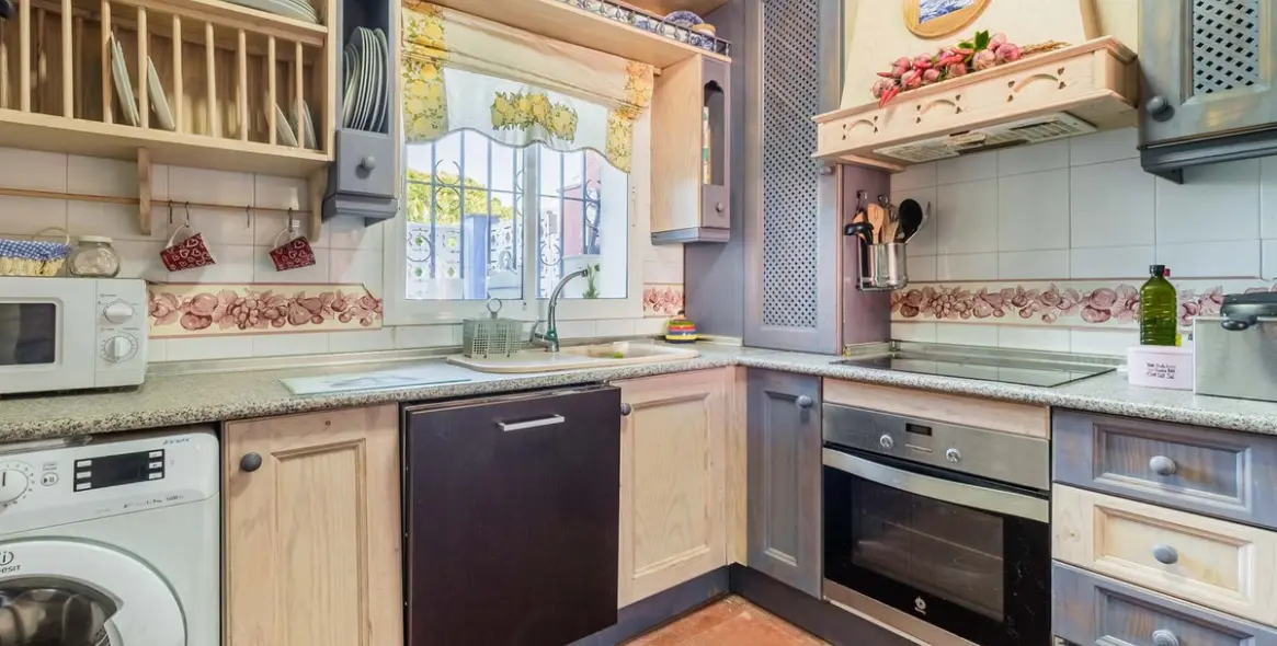 Sale of townhouse in Estepona 7