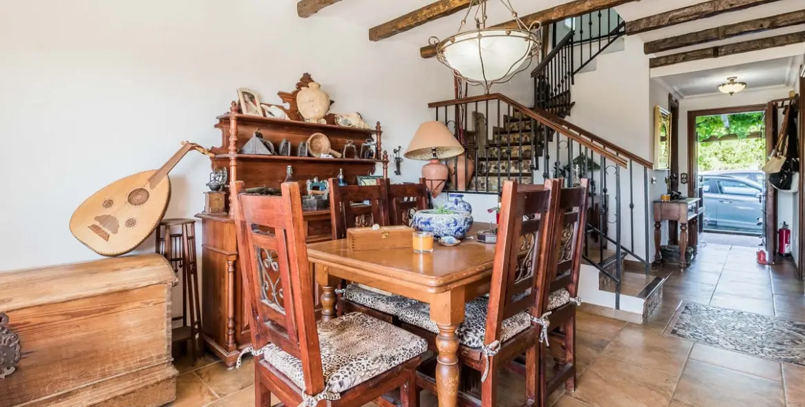 Sale of townhouse in Estepona 11