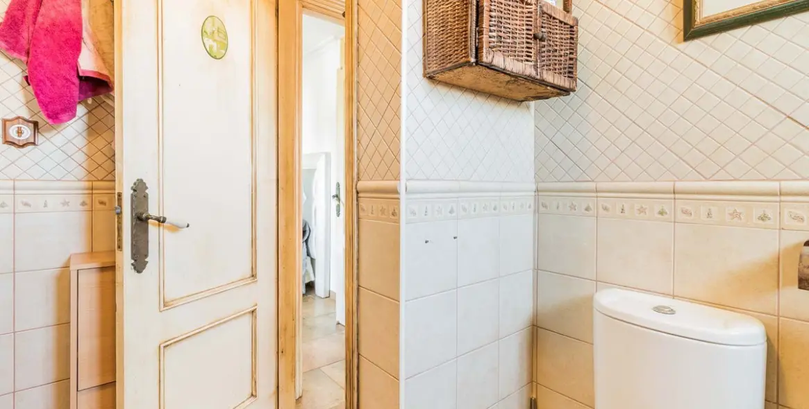 Sale of townhouse in Estepona 14