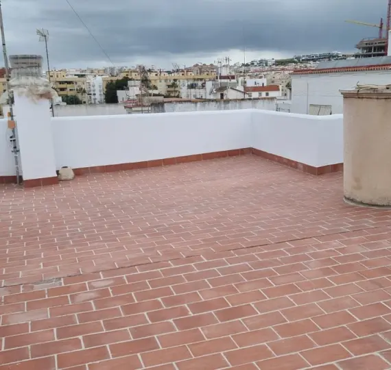 Sale of townhouse in Estepona