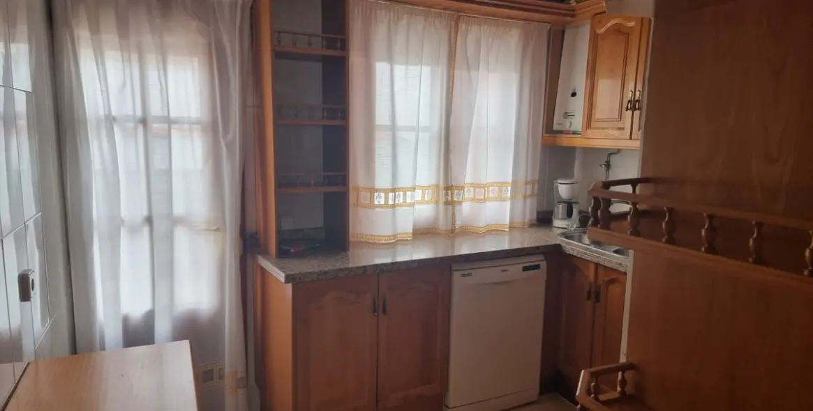 Sale of townhouse in Estepona 11