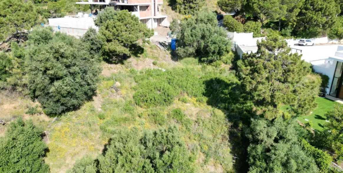 Продажа  жилого участка в Benahavís 15