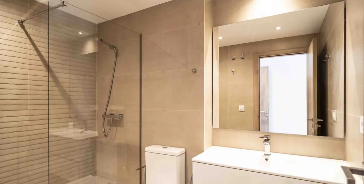 Продажа апартаментов на среднем этаже в La Cala Golf 4