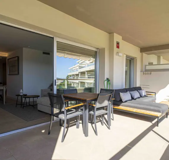 Sale of middle floor apartment in La Cala Golf
